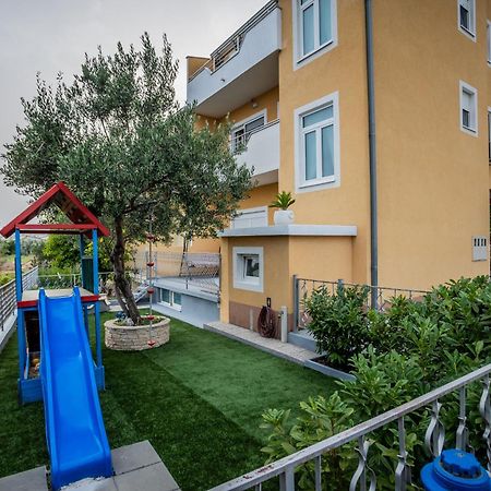 Apartman Marioeta Kastel Stari Exterior photo