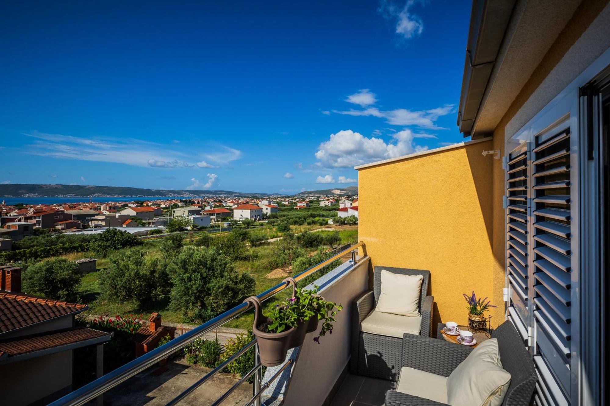Apartman Marioeta Kastel Stari Exterior photo